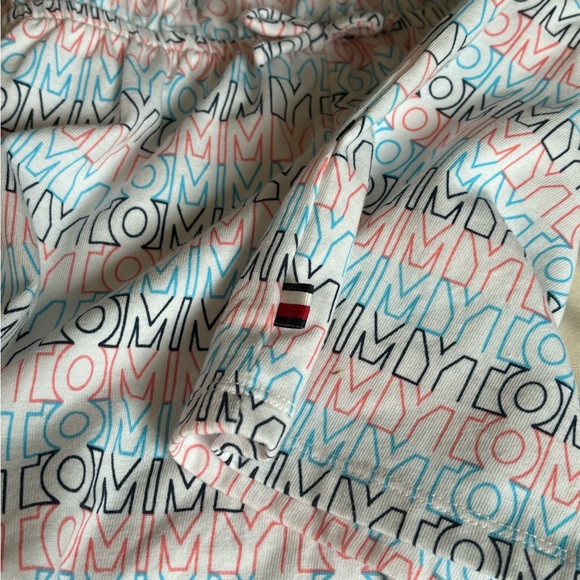Girls Size 10/12 Tommy Hilfiger Spellout One Shoulder Romper - Picture 8 of 8
